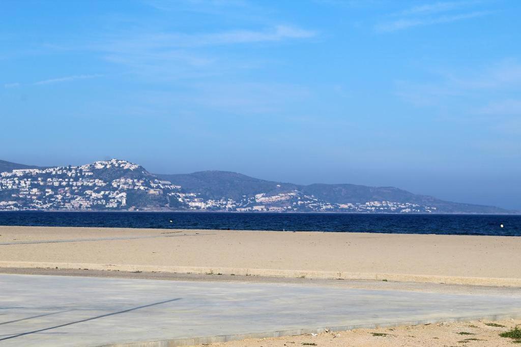 Blue Holidays Relax & Views Sylvia12 Ampuriabrava Exterior foto